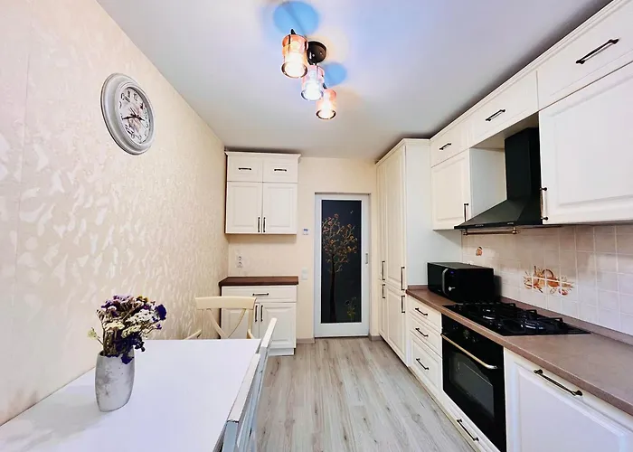 Апартаменты Meg's Cozy