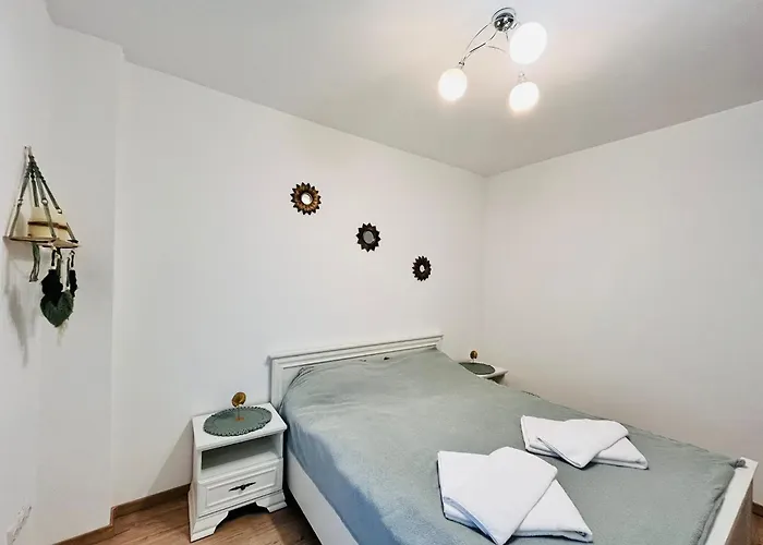 Апартаменты Meg's Cozy *